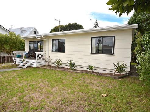 3 Campion Road, Waikanae Beach
