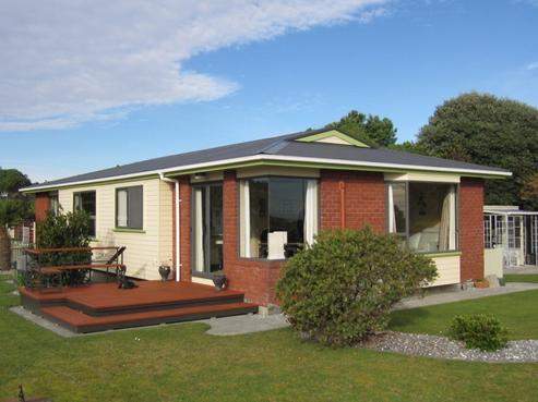 8C Rutherglen Road, Paroa