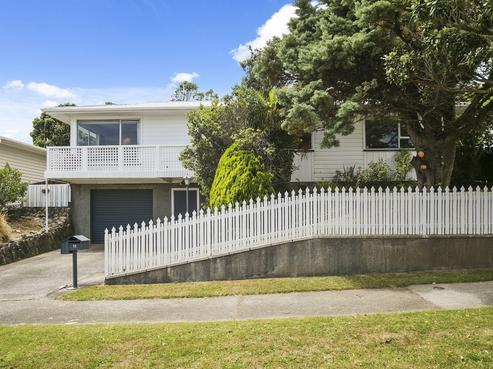 16 Waipounamu Drive, Kelson