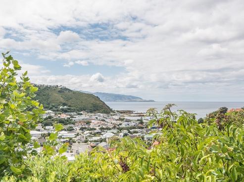 12 Maybury Way, Island Bay