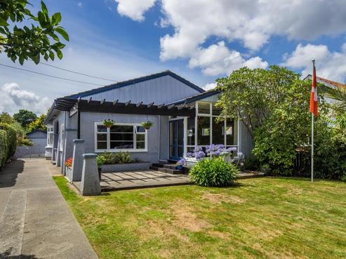 9 Puriri Street, Woburn