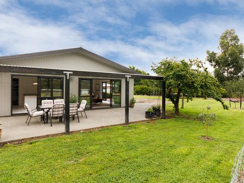 929B Reid Line East, Bunnythorpe