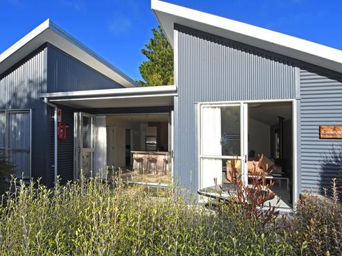 34/38 Regent Street, Martinborough