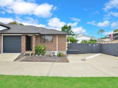 5B Brandon Road, Manly