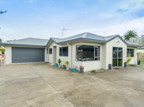 15 Mews Place, Forest Lake