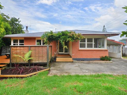 19 Denby Crescent, Tikipunga