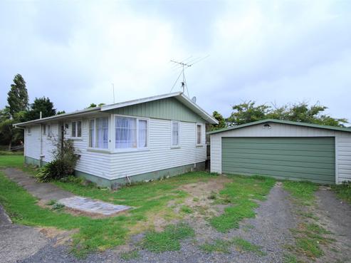 70 Commodore Drive, Lynfield