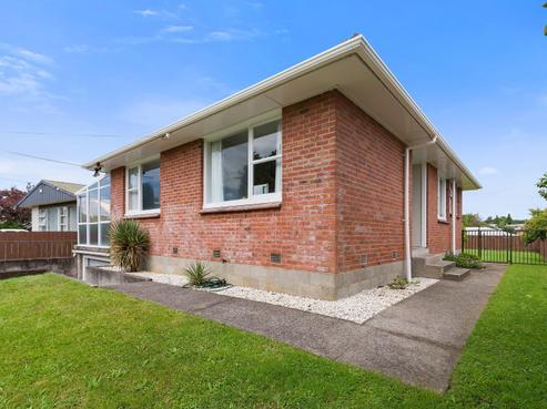 14 Bertram Street, Hillcrest