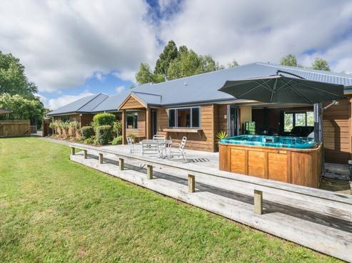 1111 Poihipi Road, Oruanui