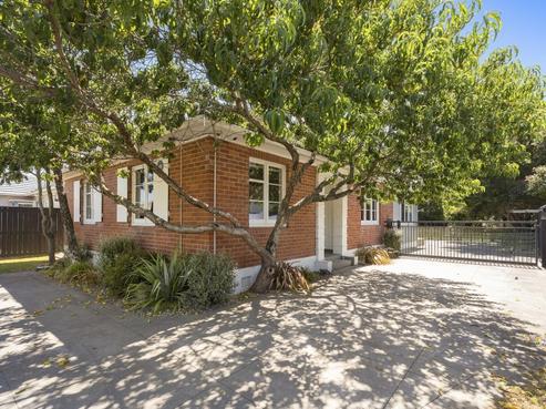 883 High Street, Avalon