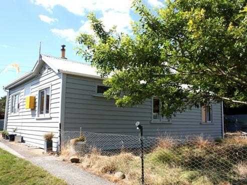 6 Mill Street, Clinton and Surrounds