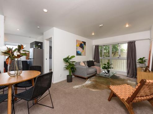 21/54 Hill Street, Thorndon