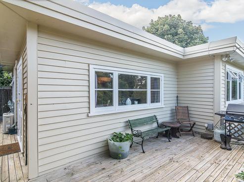 52A Renown Road, Raumati South