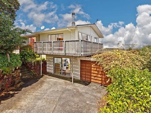 4 Cheval Drive, Totara Vale