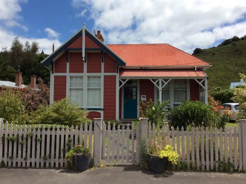 13 Broadway, Mangaweka