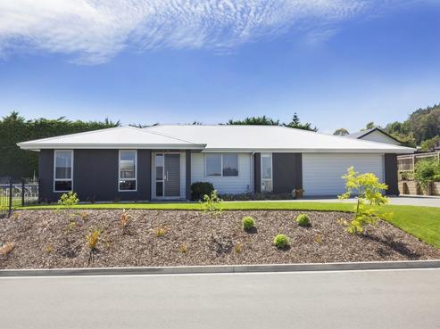 1 Jonathan Place, Richmond