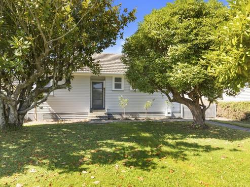 7 Kowhai Street, Naenae