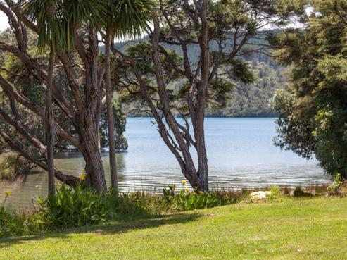 132 Moana Anu Anu Avenue, Whangamata
