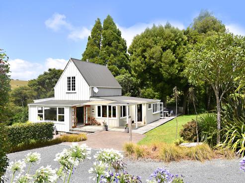 57 Govan Wilson Road, Whangaripo