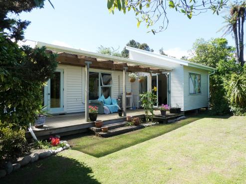 73 Eastons Road, Westport