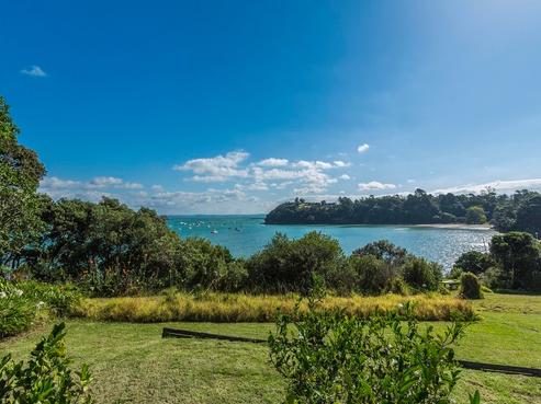 26 Shelly Beach Road, Surfdale