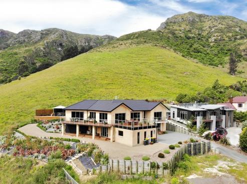 8 Crossland Terrace, Lyttelton