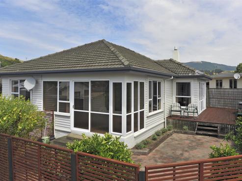 21B Bledisloe Avenue, Stoke