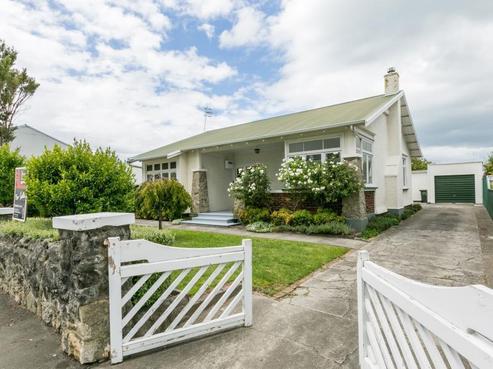 28 Kennedy Road, Napier South