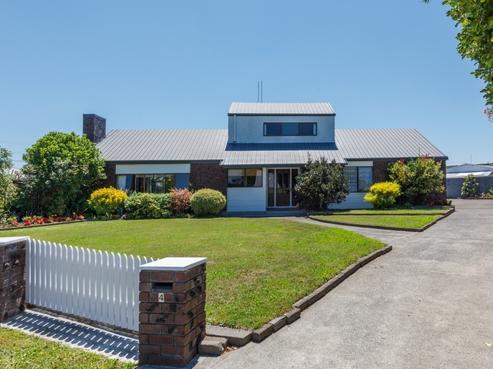 4 Heayns Place, Feilding
