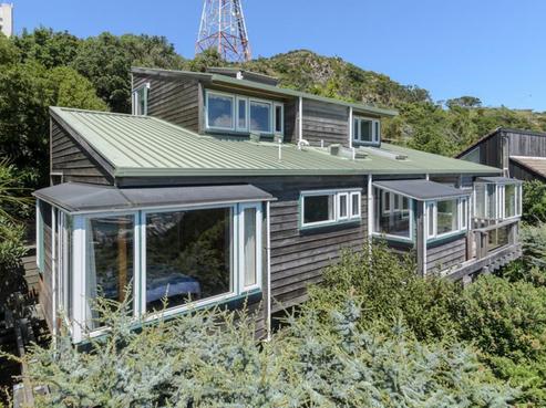 37 Robieson Street, Roseneath