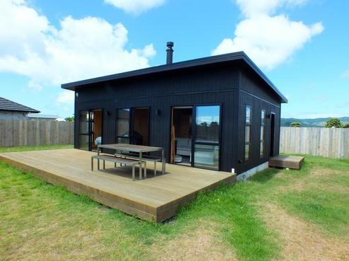173 Rangiora Crescent, Matarangi