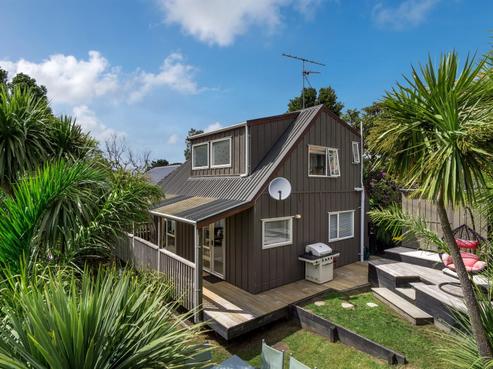 113B Carlisle Road, Torbay