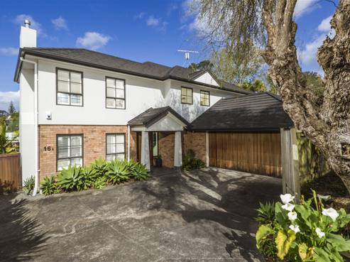 16A Mayfair Crescent, Mairangi Bay