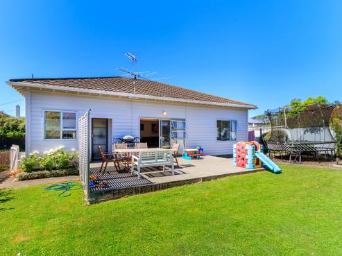 11A Coughtrey Street, Saint Clair