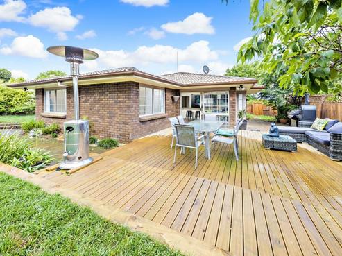20 Crescent Hills Court, Northpark