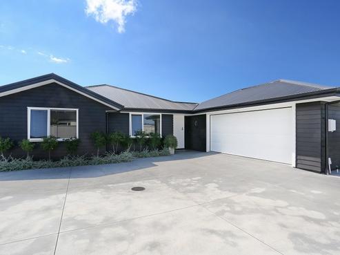 51 Northwood Avenue, Mahora