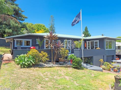 616 Whangaparaoa Road, Stanmore Bay