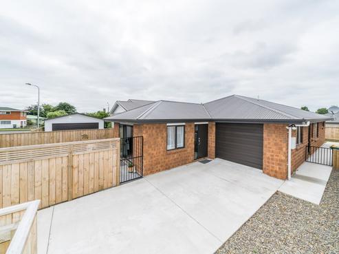 27 King Street, Feilding
