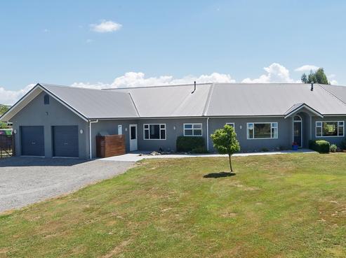 17 Southey Road, Opaki