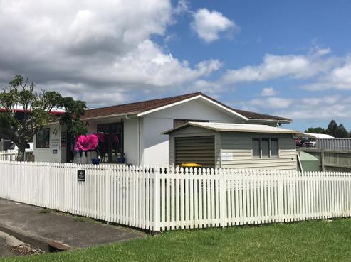 15 Kahikatea Flat Road, Dairy Flat