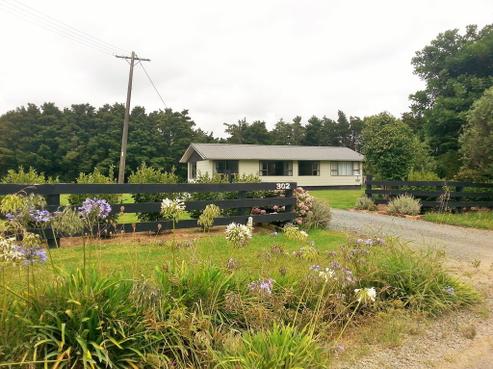 302 Gibbons Road, Kaiwaka