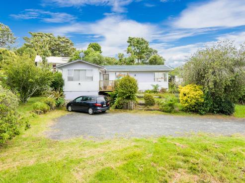 78 Glenvar Road, Torbay