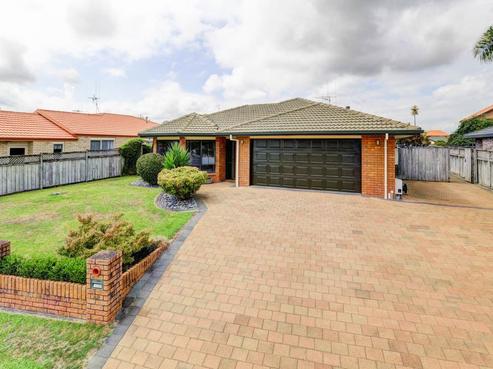 42 Keswick Crescent, Huntington