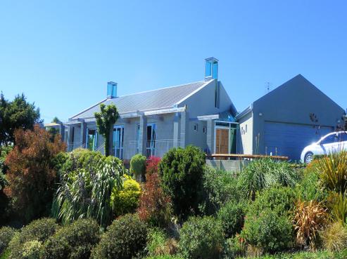 104 Bayview Road, Charteris Bay