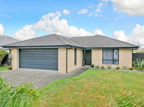 3 Holford Place, Huntington
