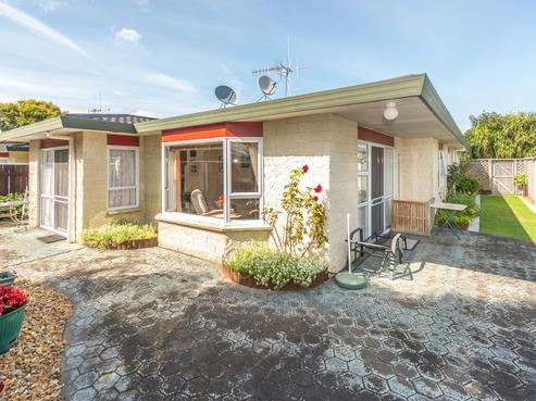 154B Parsons Street, Springvale