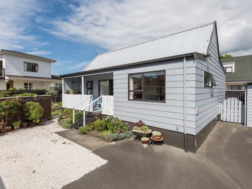 17 Ranui Road, Stoke