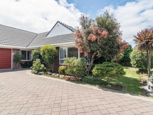 37 Cedar Drive, Paraparaumu Beach