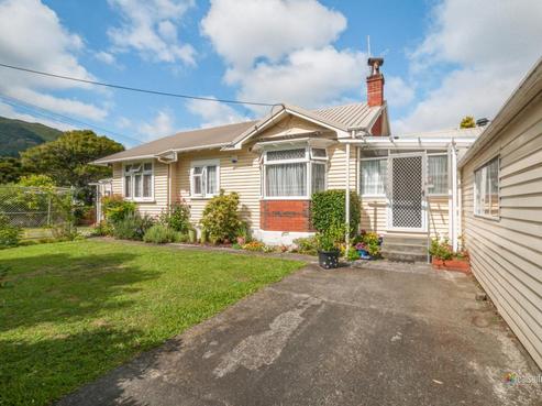 24 Malone Road, Waterloo