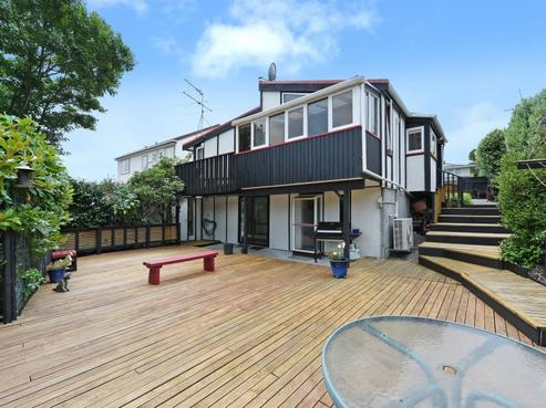 30 Sunbrae Drive, Silverstream